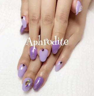 ネイル Aphrodite パラジェル認定サロンのネイルデザイン