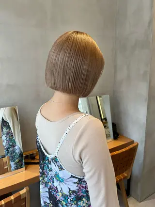 ミディアム ボブ&透明感カラー ♡TOMOEのヘアスタイル