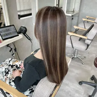 ミディアム mood tatemachiのヘアスタイル