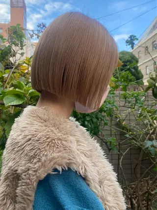 ショート かえ🩶韓国ボブ🎀 透明感カラー🥣のヘアスタイル