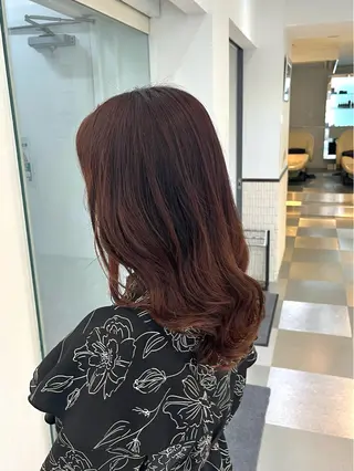 ロング パーマ コテ巻き風パーマ 藤澤　知彌のヘアスタイル