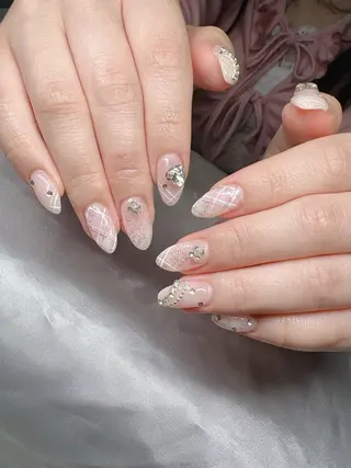 ネイル Lee Nailsのネイルデザイン