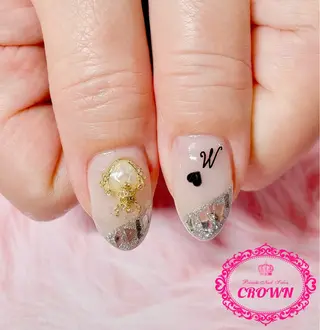ネイル CROWN プライベートサロンのネイルデザイン