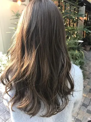 ロング LOMA🇰🇷 銀座クボタのヘアスタイル