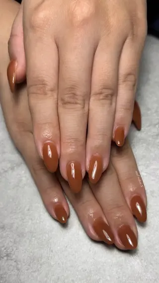 ネイル 関山 志乃のネイルデザイン