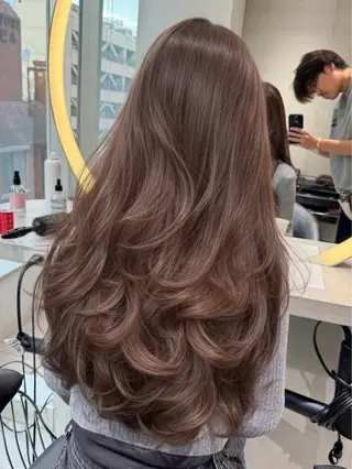 ロング カラー Lond mare レイヤーカット/韓国のヘアスタイル