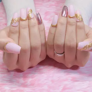 ネイル 奥園 良恵のネイルデザイン