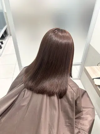 ミディアム カラー オリーブ/アッシュ やわらか透明感カラーのヘアスタイル