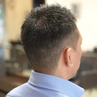 ショート メンズ 中島 剛のヘアスタイル