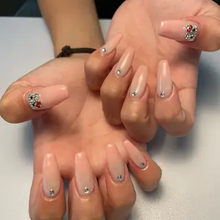 ネイル adorable 〈Kurumi〉のネイルデザイン