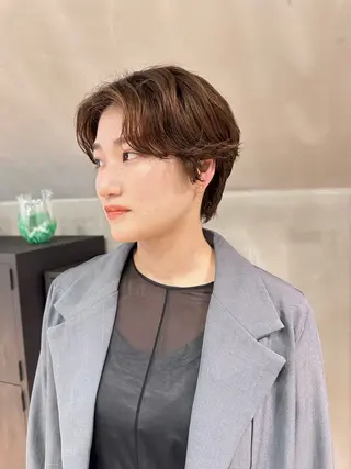 ショート パーマ yuki / 岡崎ハイトーンカラーのヘアスタイル