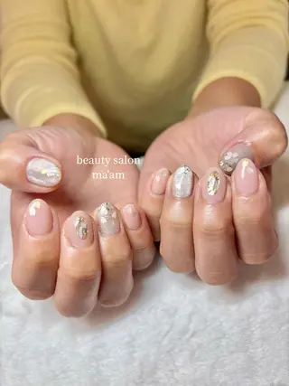 ネイル beauty salon ma'am所属・chihiro 小路ネイルのネイルデザイン