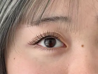 マツエク・マツパ Lupines🤍 Akariの眉毛・アイブロウイメージ