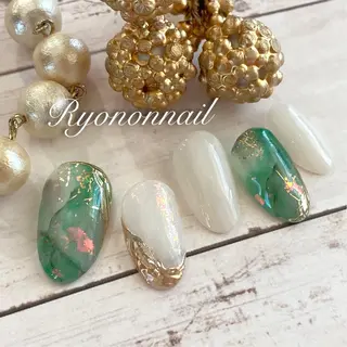 ネイル Ryononnail(リョノンネイル)所属・Ryononnail 上谷典子のネイルデザイン