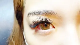 マツエク・マツパ amour所属・amour ERIKAのマツエク・マツパデザイン