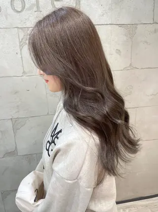ロング JIEN MIUのヘアスタイル