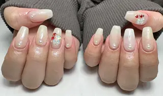 ネイル Blossom  nail所属・A yuのネイルデザイン