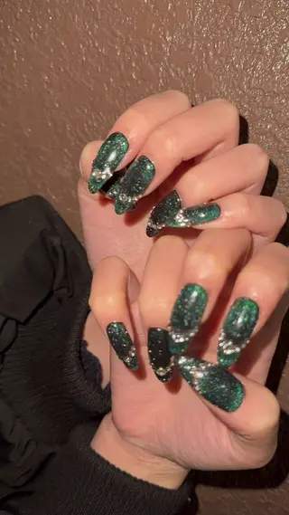 ネイル 黒川 実祐のネイルデザイン