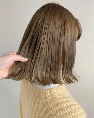 ミディアム FRAME+spa&hair roomなんば駅前店所属・🌸MAYU🌸 ハイトーン➕レイヤーのヘアスタイル