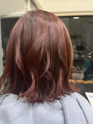 ミディアム 下四日市 翠のヘアスタイル