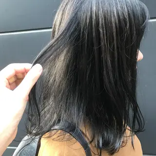 ミディアム カラー ヤスドミ ケイスケのヘアスタイル