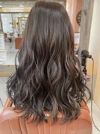 ミディアム カラー 増子 幹樹のヘアスタイル