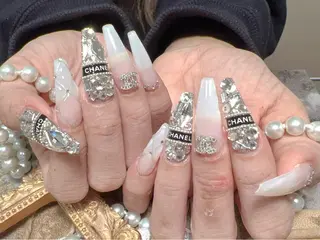 ネイル MOA NAIL所属・MoaNail🫶 Yoshiのネイルデザイン