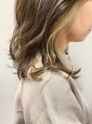 ミディアム カラー 🌈🌸あおき みちる🌟💗のヘアスタイル