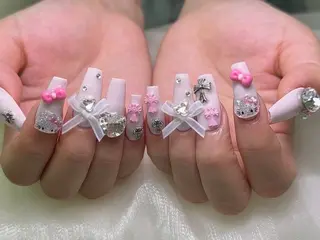 ネイル lucky nail 歌舞伎町のネイルデザイン
