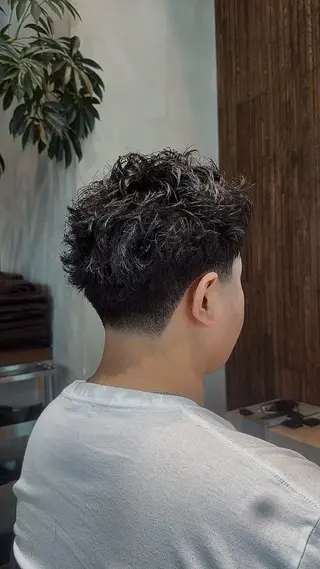 ショート メンズ MEN’S SALON HAVANA所属・渋谷/メンズパーマ /フェード/千尋のヘアスタイル