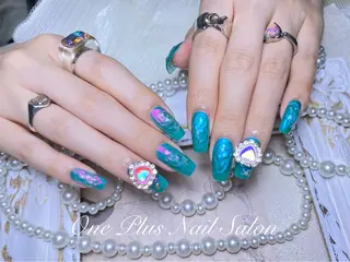 ネイル One Plus Nail Salonのネイルデザイン