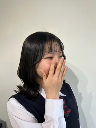 ミディアム 新潟/万代/レイヤー 韓国風/明間未来のヘアスタイル