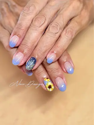 ネイル 𝓝𝓪𝓲𝓻 𝓝𝓪𝓲𝓵のネイルデザイン