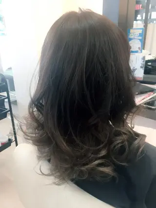 カラー 🌙似合わせ🐈‍⬛ ケア✨又吉のヘアスタイル