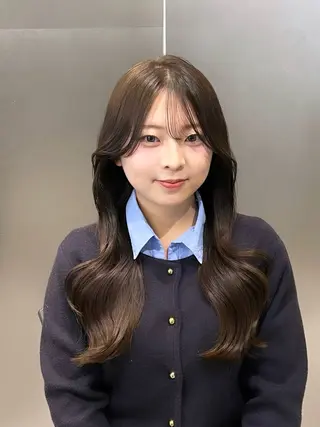 ロング Lei miu所属・ゆのん / スタイリストのヘアスタイル