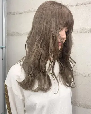 カラー 透明感/オリーブ/ グレージュ/YUKAのヘアスタイル