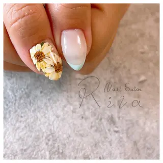 ネイル Nail salon Rilaのネイルデザイン