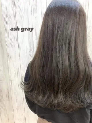 ロング カラー Nagisa🥥🧡 南森町駅 徒歩30秒のヘアスタイル