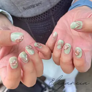 カラー ネイル Elegancia. Hiromiのネイルデザイン