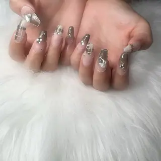 ネイル nailstudio ′ecole所属・nailstudio ′ecoleのネイルデザイン