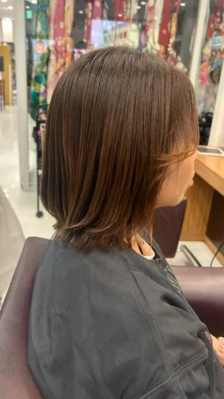 ミディアム 保科 椎奈のヘアスタイル