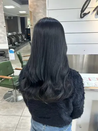 カラー ハイトーンカラー✨ 慶田玲和のヘアスタイル