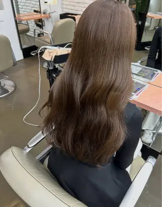 ロング DIFINO所属・林 星那のヘアスタイル