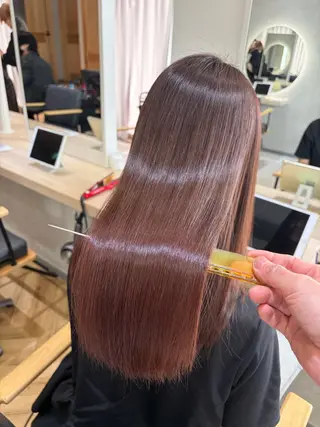 ロング 松田卓也🌟美髪矯正 🌟小顔🌟艶髪のヘアスタイル