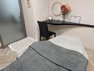 エステ&ヘアー ALPHA PLUS所属・エステ&ヘアー ALPHA PLUSのエステ・リラクイメージ