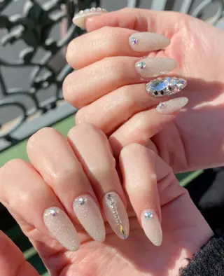 ネイル JINI NAIL所属・ジニ ネイルのネイルデザイン