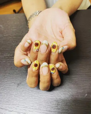 ネイル あきじ NAILのネイルデザイン