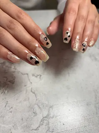 ネイル Osakana.nail所属・osakana nailのネイルデザイン