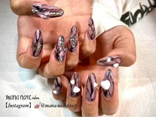 ネイル 廣瀬 真奈美のネイルデザイン