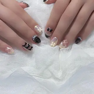 ネイル 新井 ひなののネイルデザイン